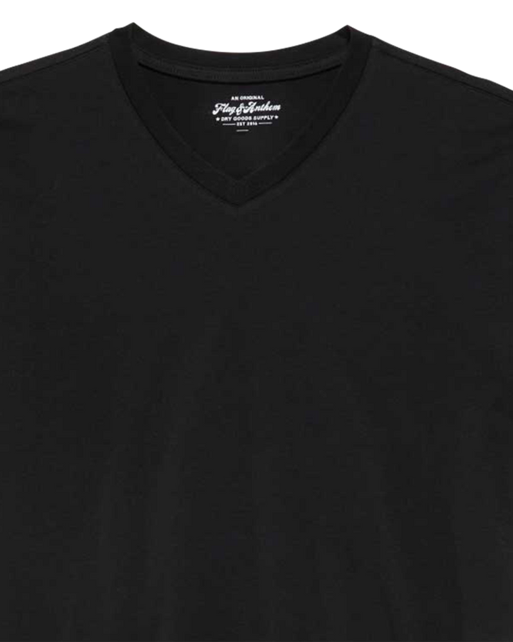 ESSENTIAL STRETCH COMFORT V-NECK TEE