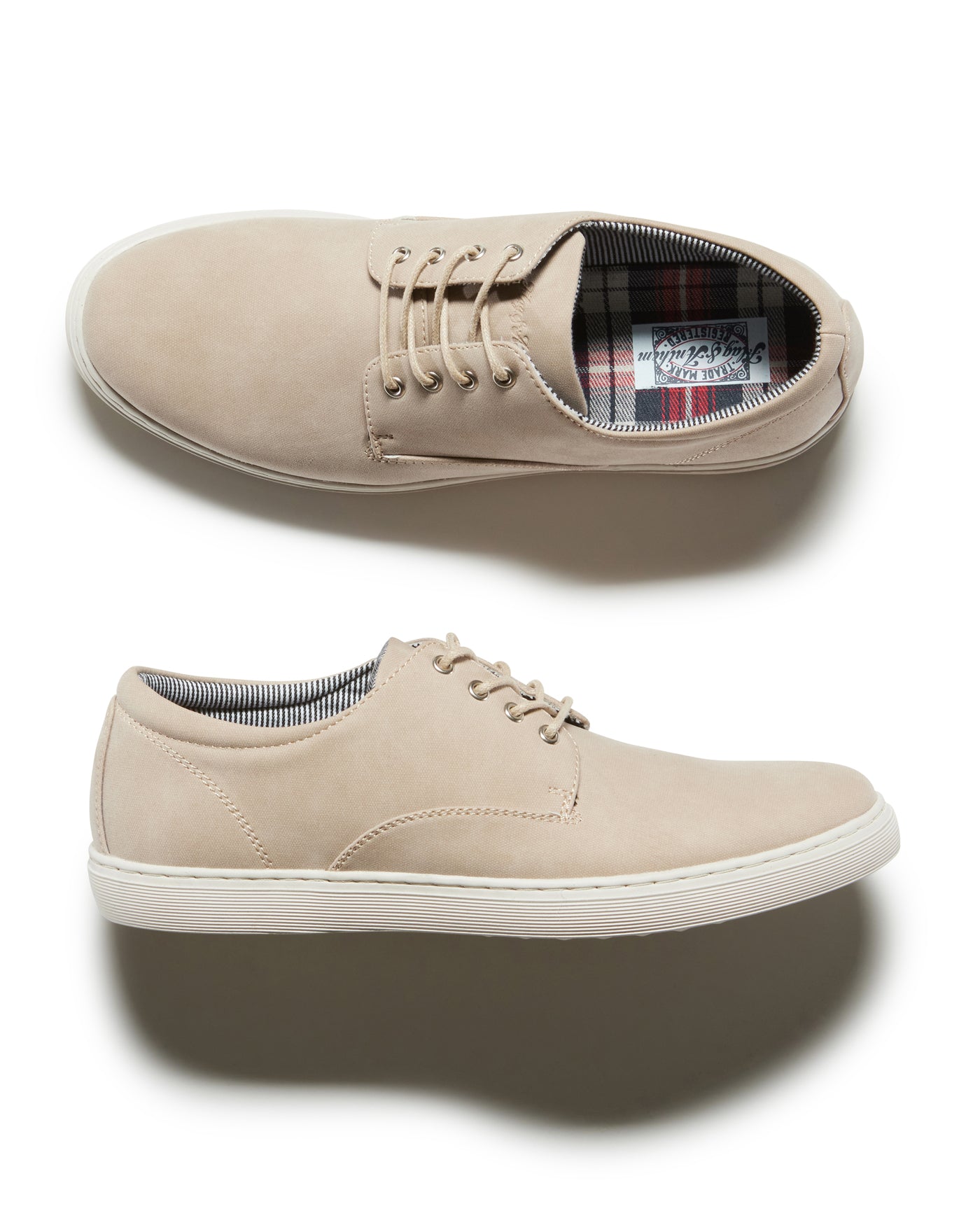 PEMBROKE CANVAS SNEAKER Flag & Anthem