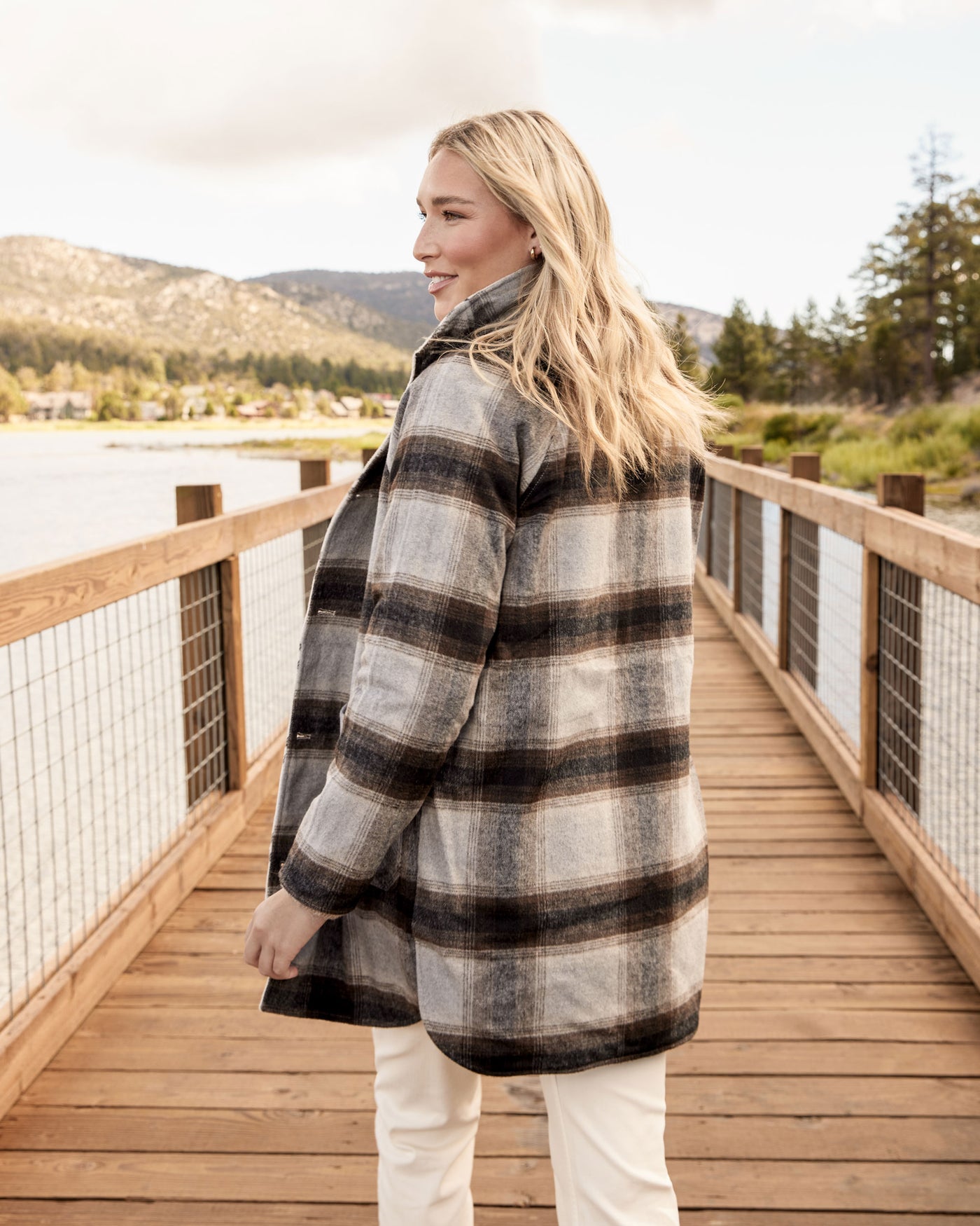 ANETA REVERSIBLE JACKET