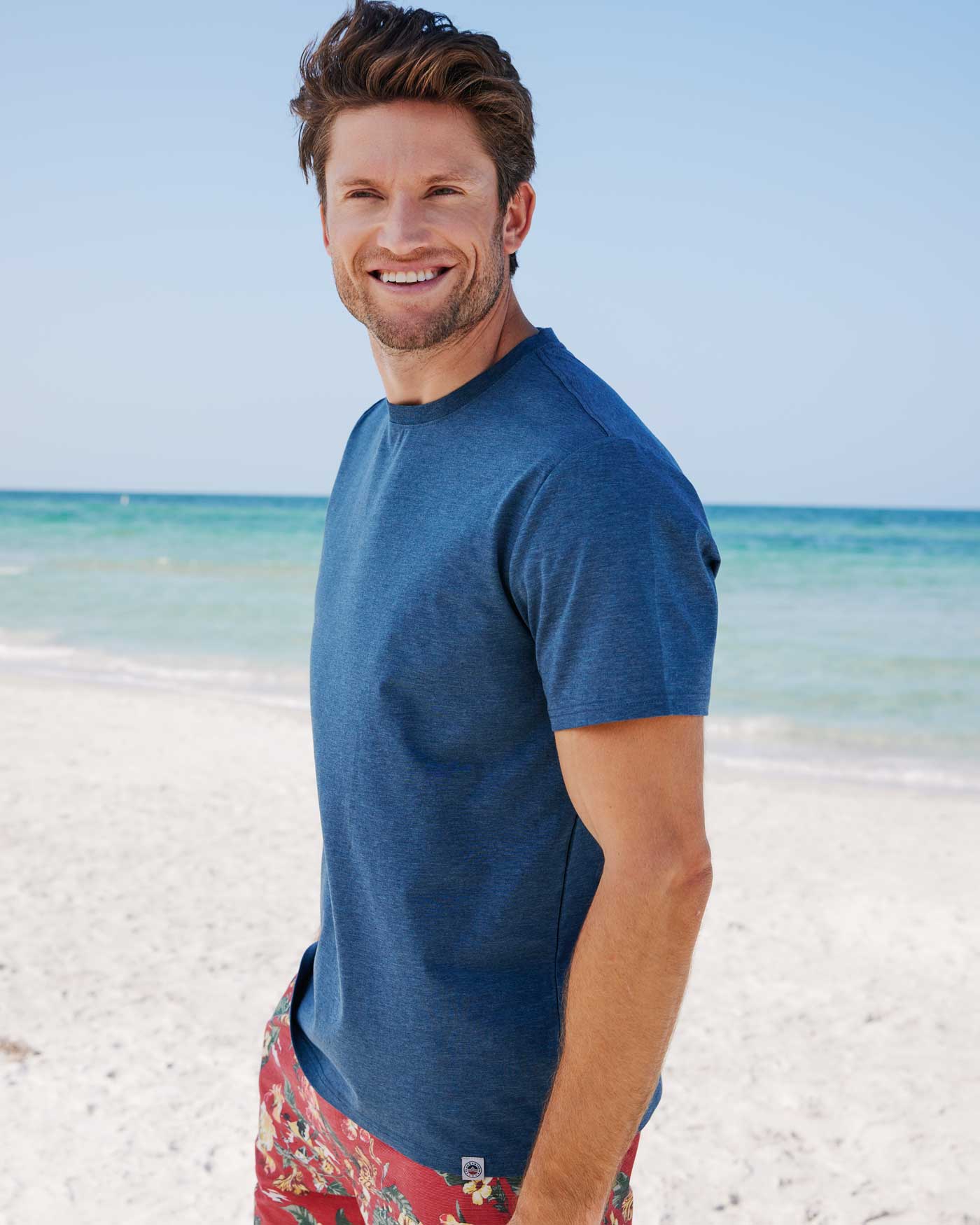 ESSENTIAL STRETCH COMFORT CREWNECK TEE – Flag & Anthem