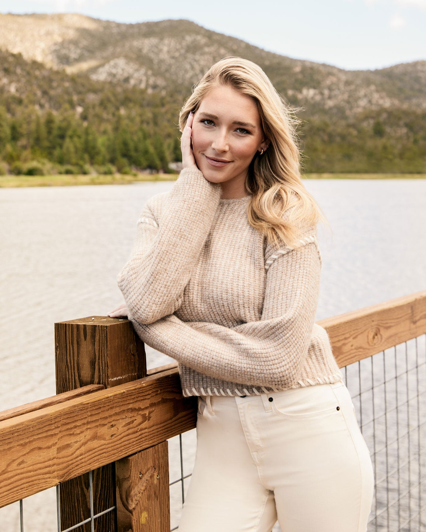 LUANA BLANKET-STITCH CROPPED SWEATER