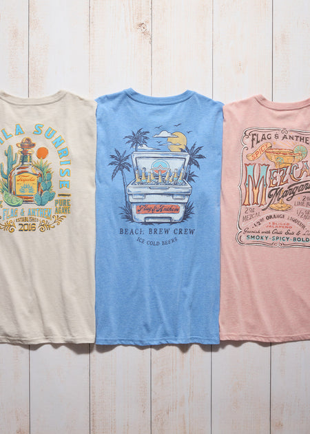 <p><strong>GRAPHIC TEES</strong></p>