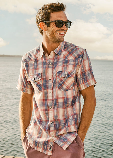 <p><strong>VINTAGE SOFT SHIRTS</strong></p>