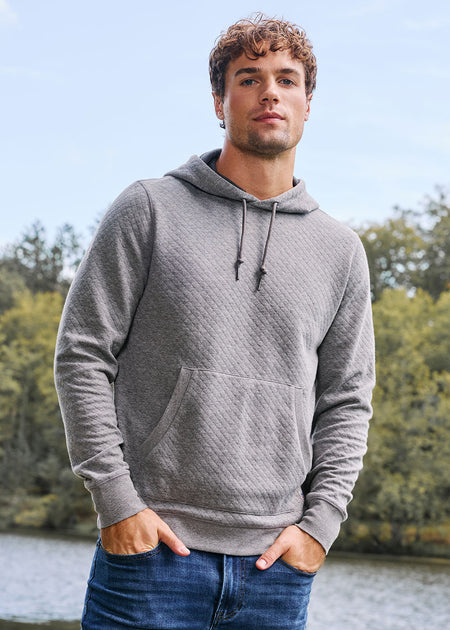 <p><strong>HOODIES</strong></p>