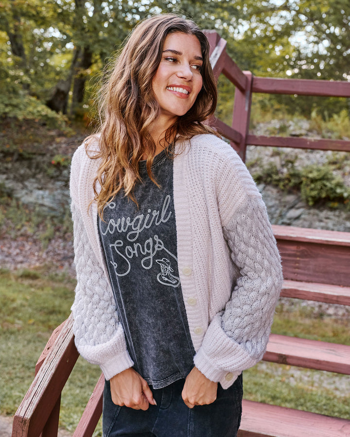 COWGIRL SONGS TEE
