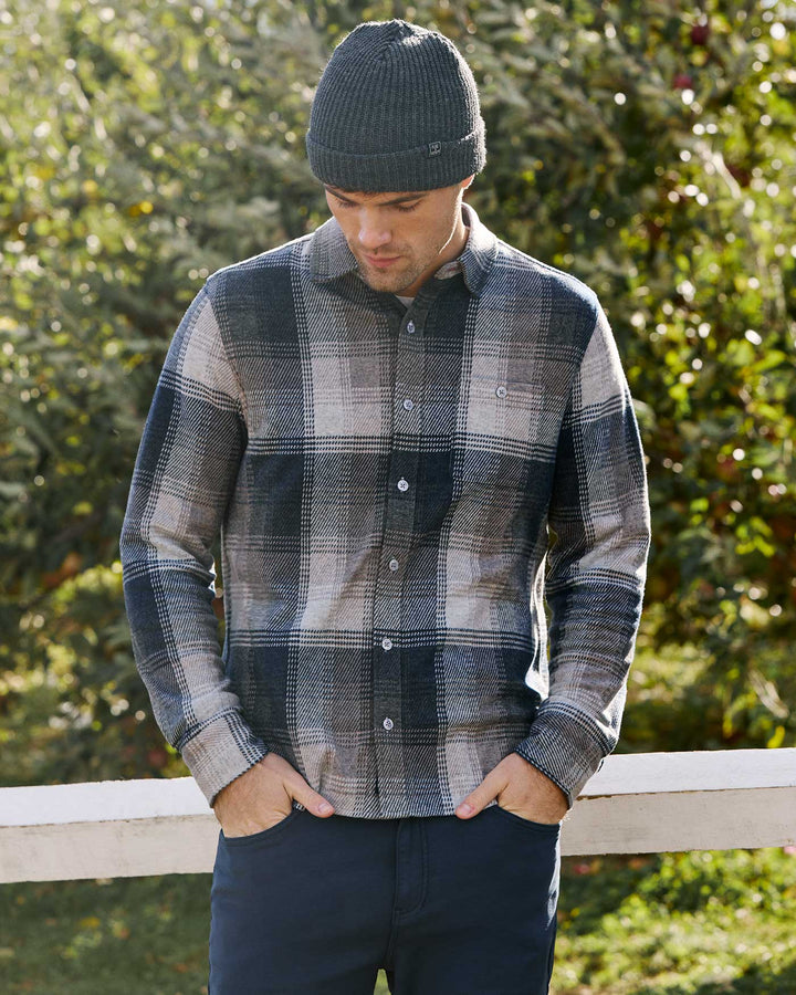 HERO STRETCH FLANNEL SHIRT