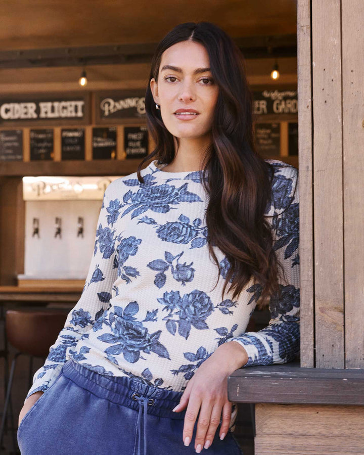 FAYSTON FLORAL WAFFLE CREW