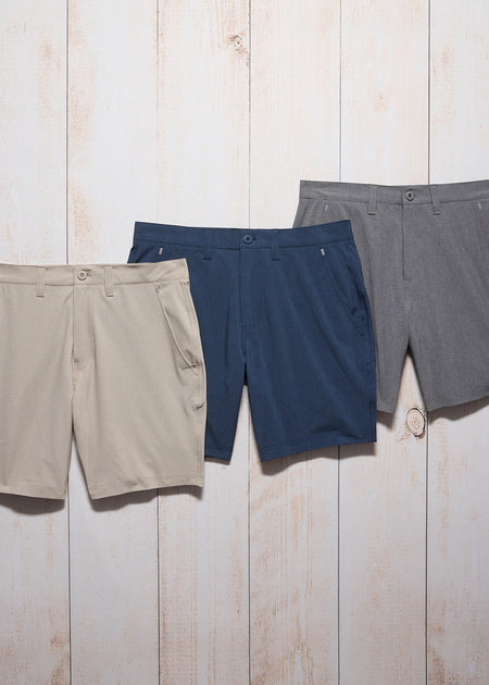 <p><strong>SHORTS</strong></p>