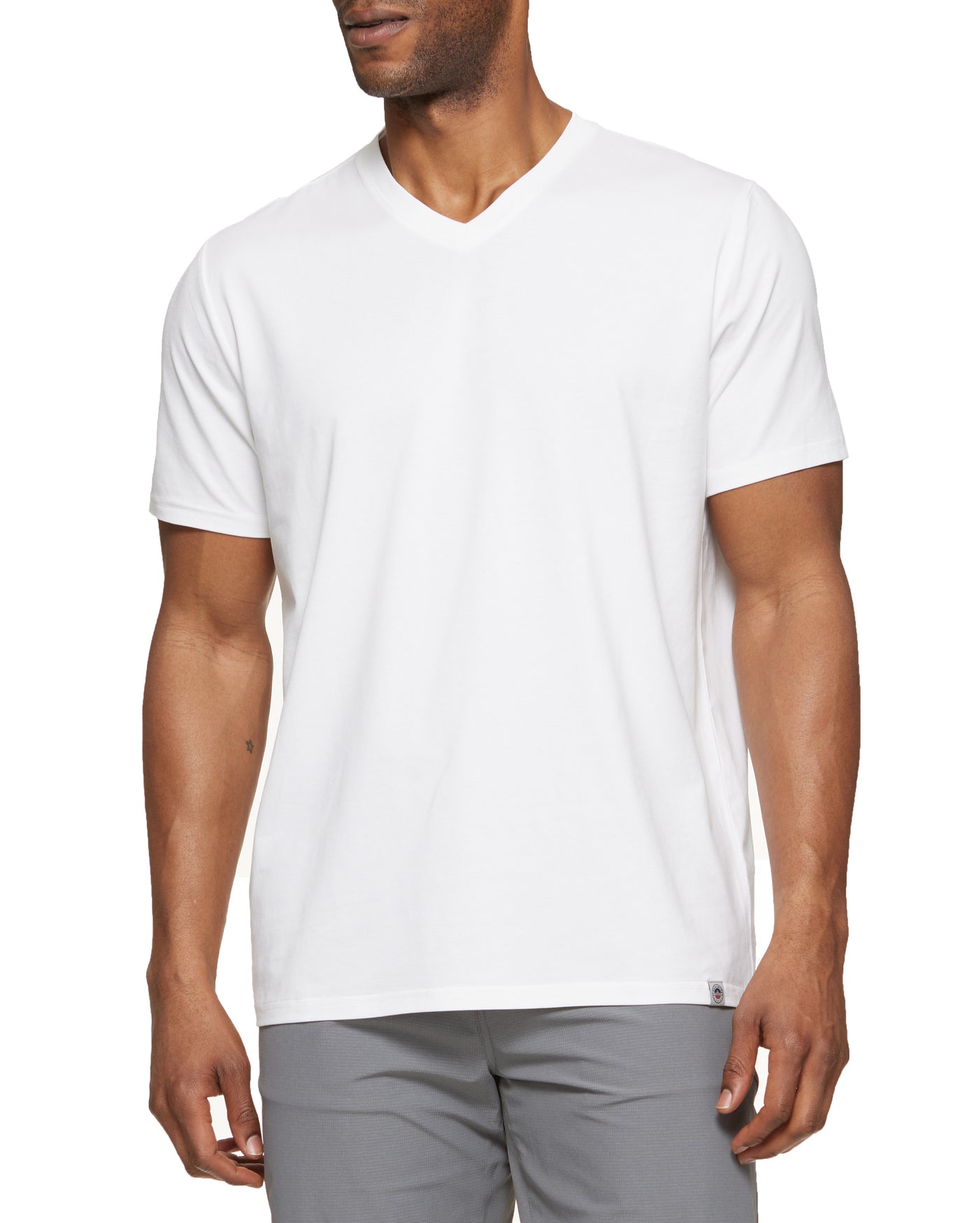 ESSENTIAL STRETCH COMFORT V-NECK TEE