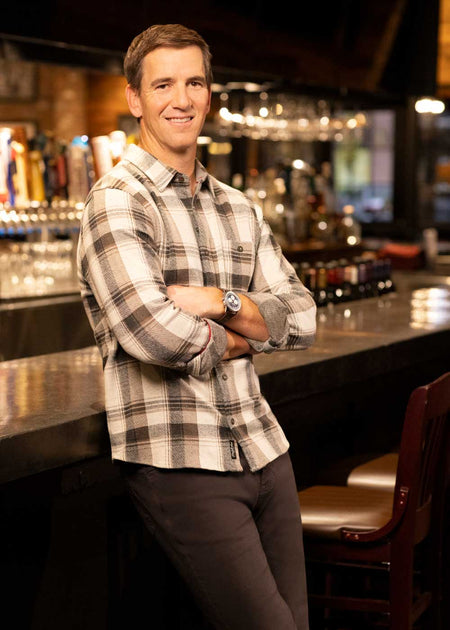 <p><strong>HERO STRETCH SHIRTS</strong></p>