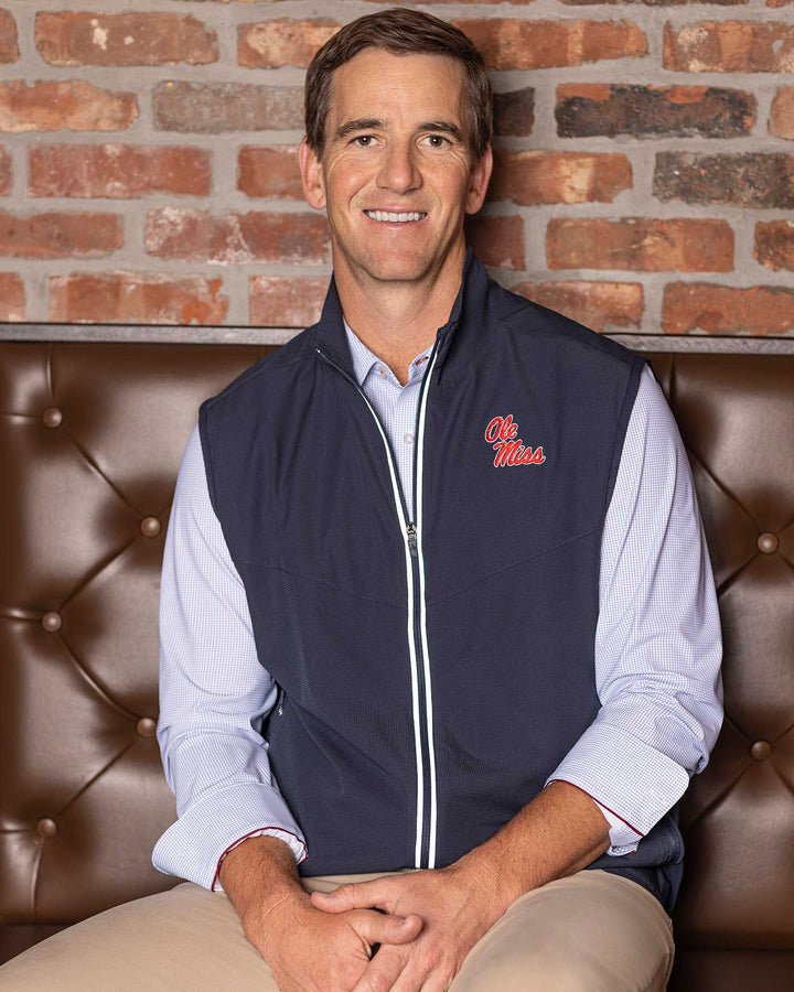 OLE MISS PIVOT PERFORMANCE VEST