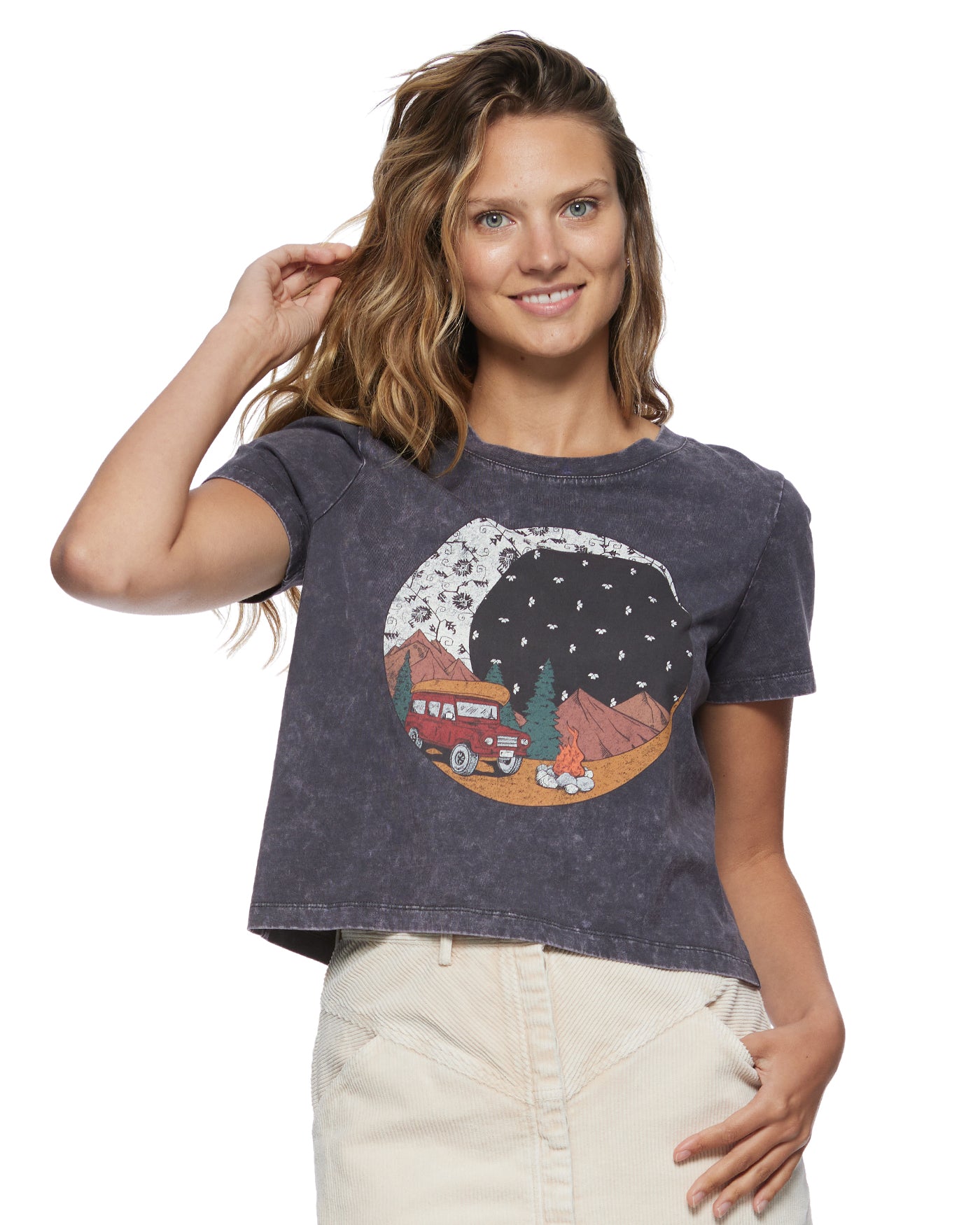 SOUTHWEST MOON CROPPED GRAPHIC TEE