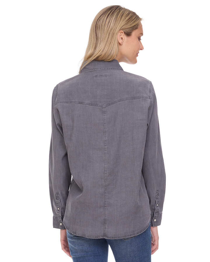 MAGNOLIA WESTERN STRETCH CHAMBRAY SHIRT