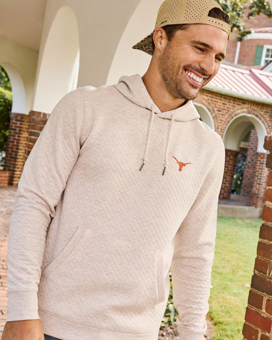TEXAS BRADNER SUPER SOFT QUILTED HOODIE