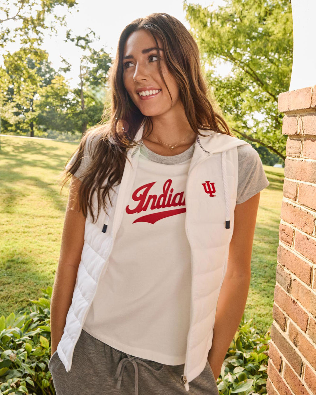 INDIANA MOVEMENT PERFORMANCE HOODED PUFFER VEST