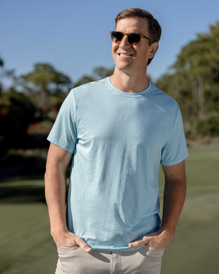 ESSENTIAL STRETCH COMFORT CREWNECK TEE