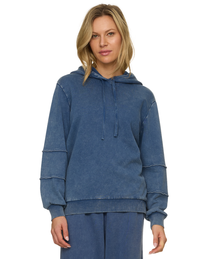 IVYLAND VINTAGE WASHED HOODIE