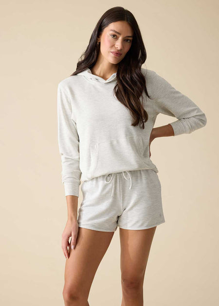 <p><strong>MATCHING SETS</strong></p>