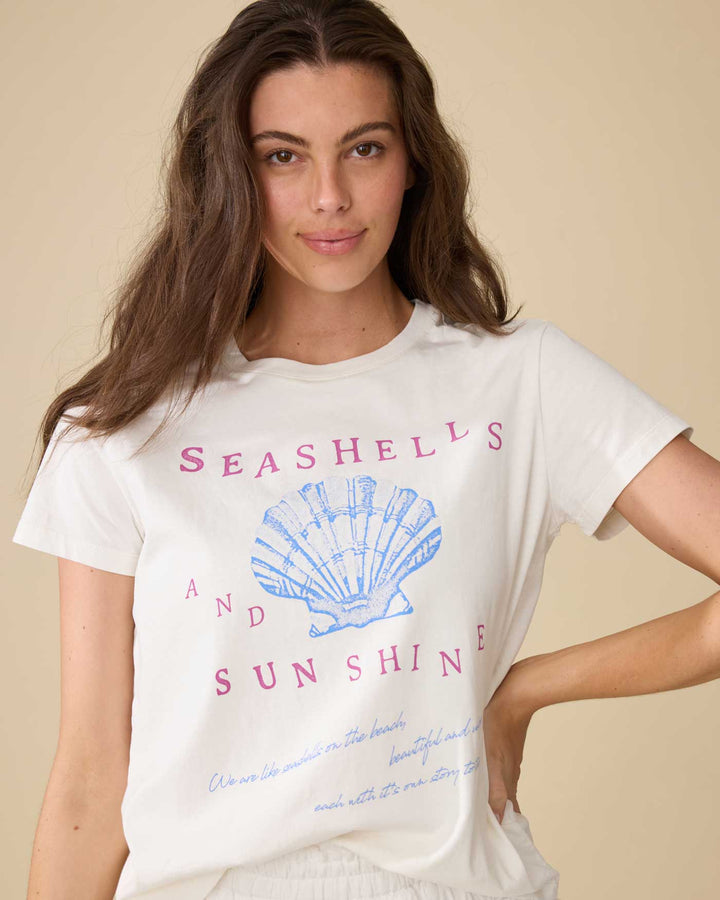 SEASHELLS AND SUNSHINE TEE