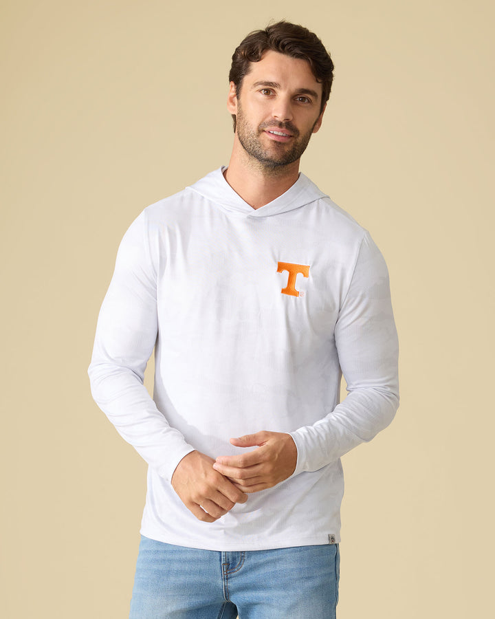 TENNESSEE MADEFLEX VICTORY PERFORMANCE CAMO HOODIE