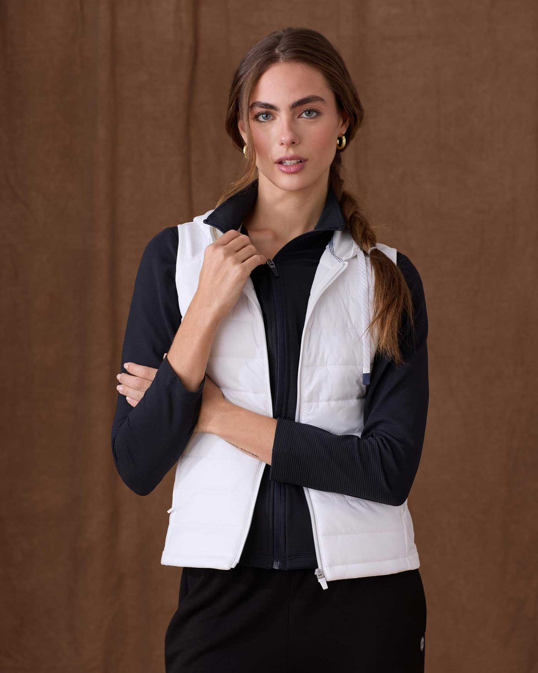 MOVEMENT PERFORMANCE HOODED PUFFER VEST