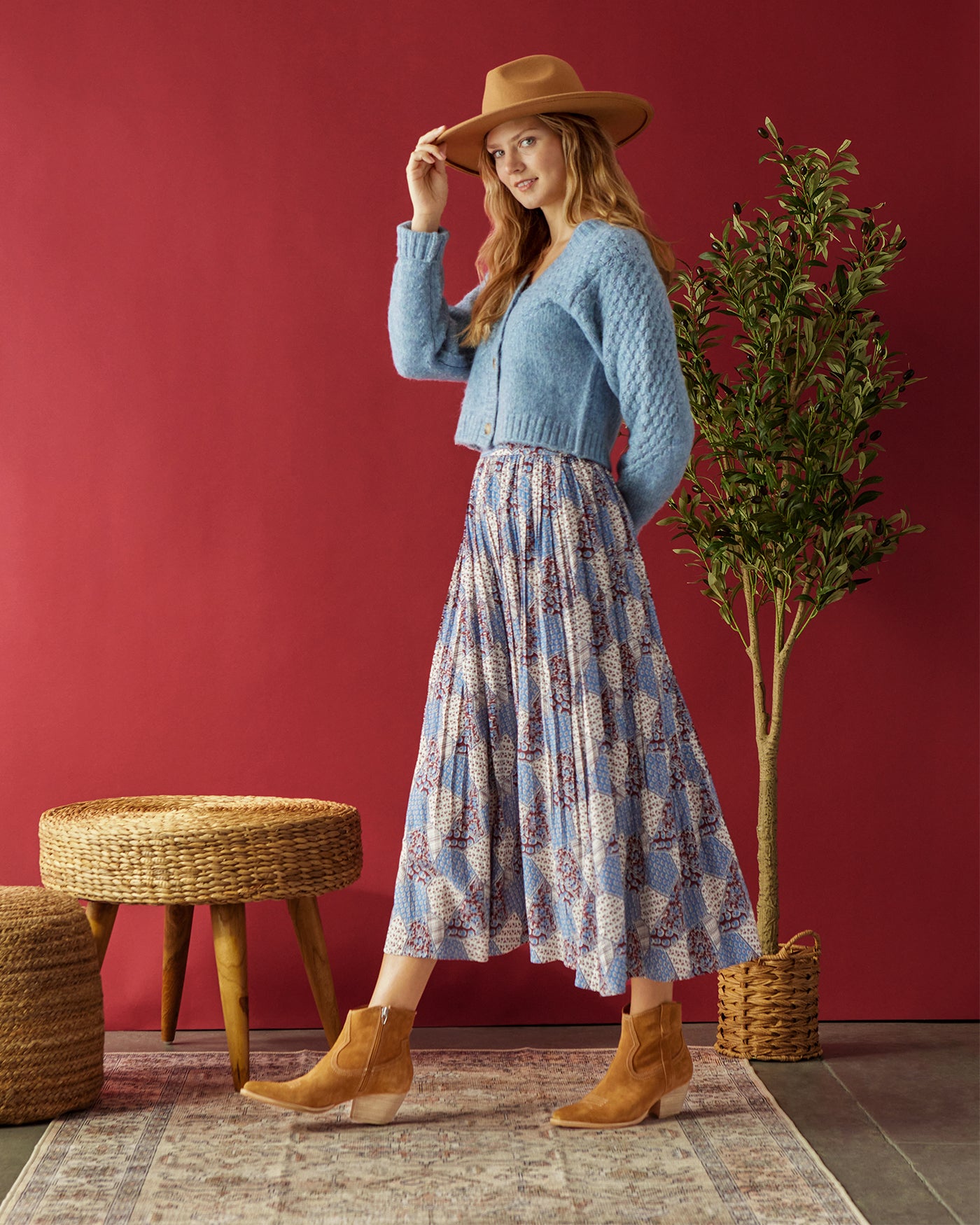LOTTIE CROPPED CARDIGAN