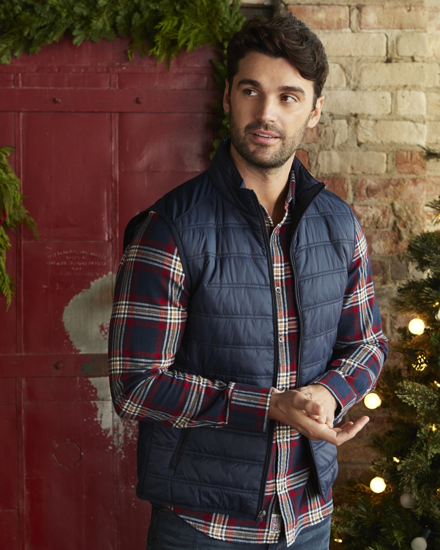 MOVEMENT PERFORMANCE PUFFER VEST – Flag & Anthem