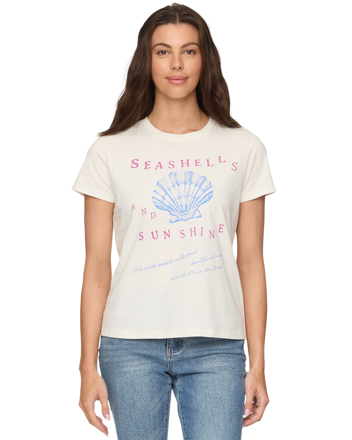 SEASHELLS AND SUNSHINE TEE