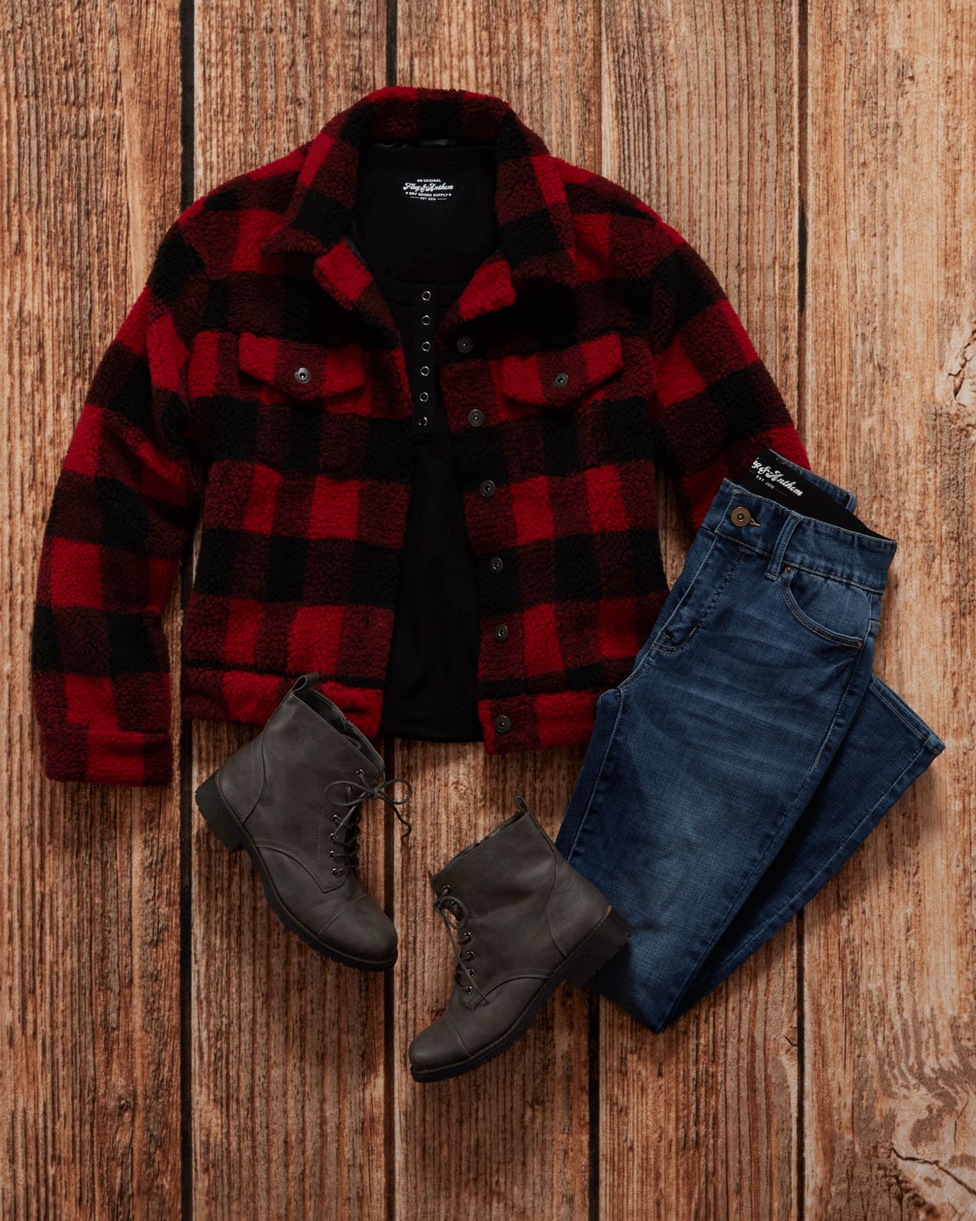 MCCALL RIBBED HENLEY