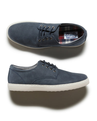 PEMBROKE CANVAS SNEAKER